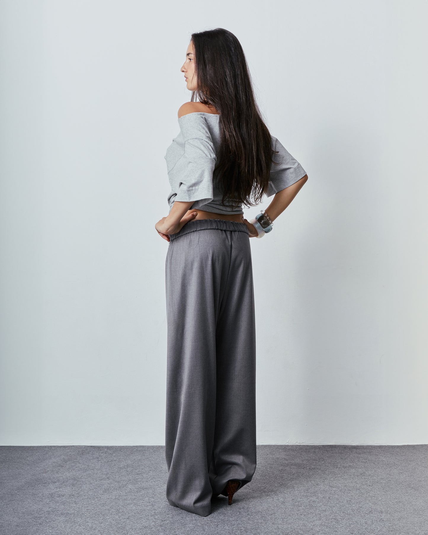 A - SYMMETRIC T \ Grey melange