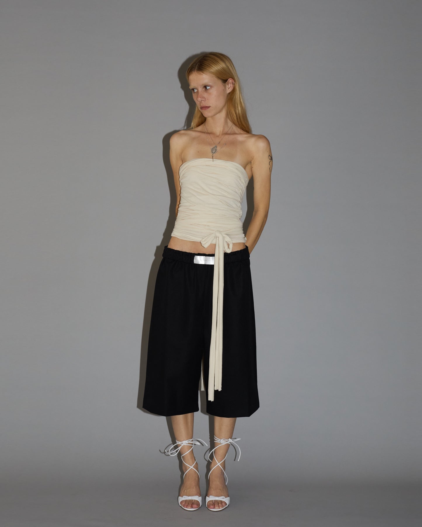 TUBE TIES TOP \ Rosy sand