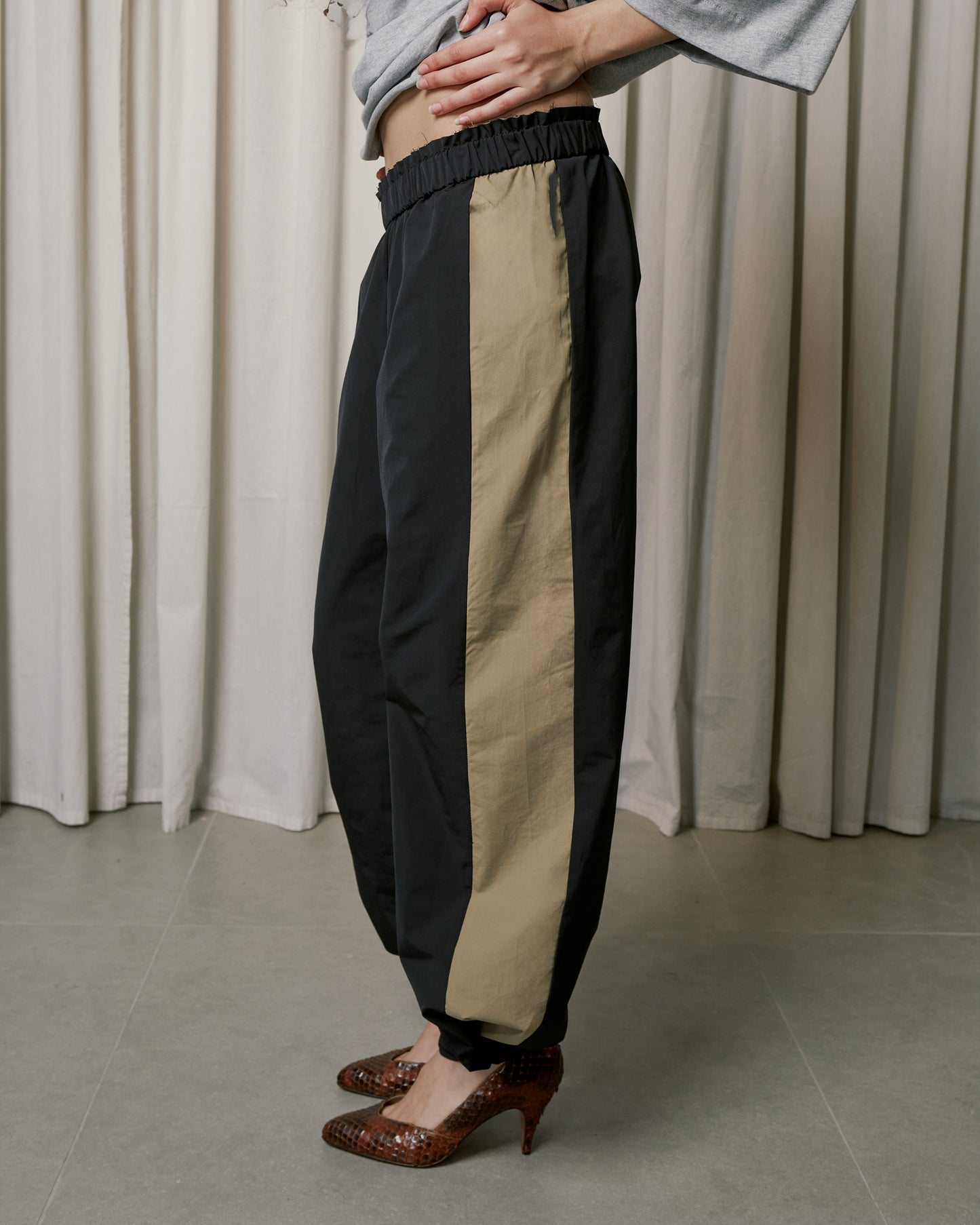 NYLON PANTS \ Khaki