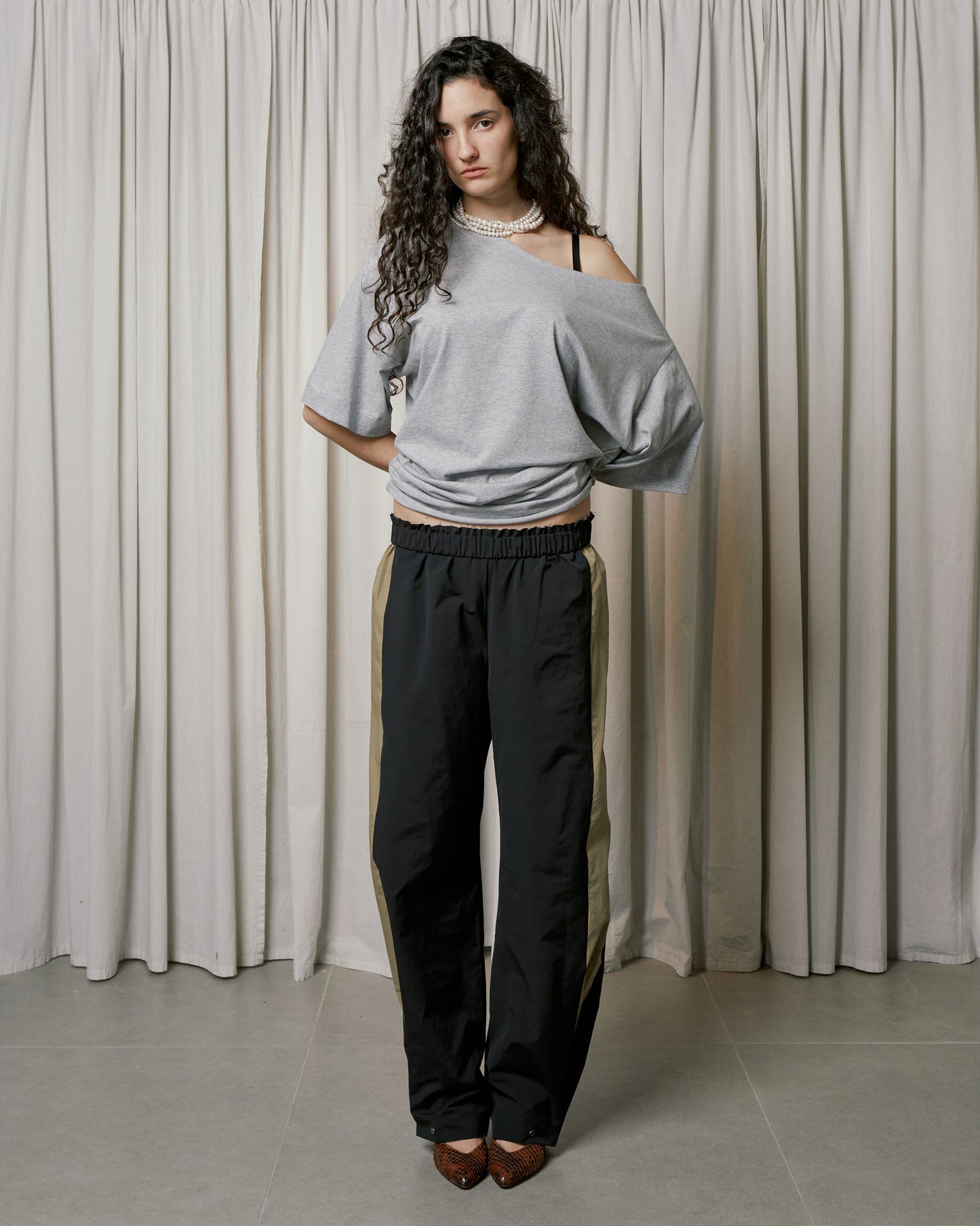 A - SYMMETRIC T \ Grey melange