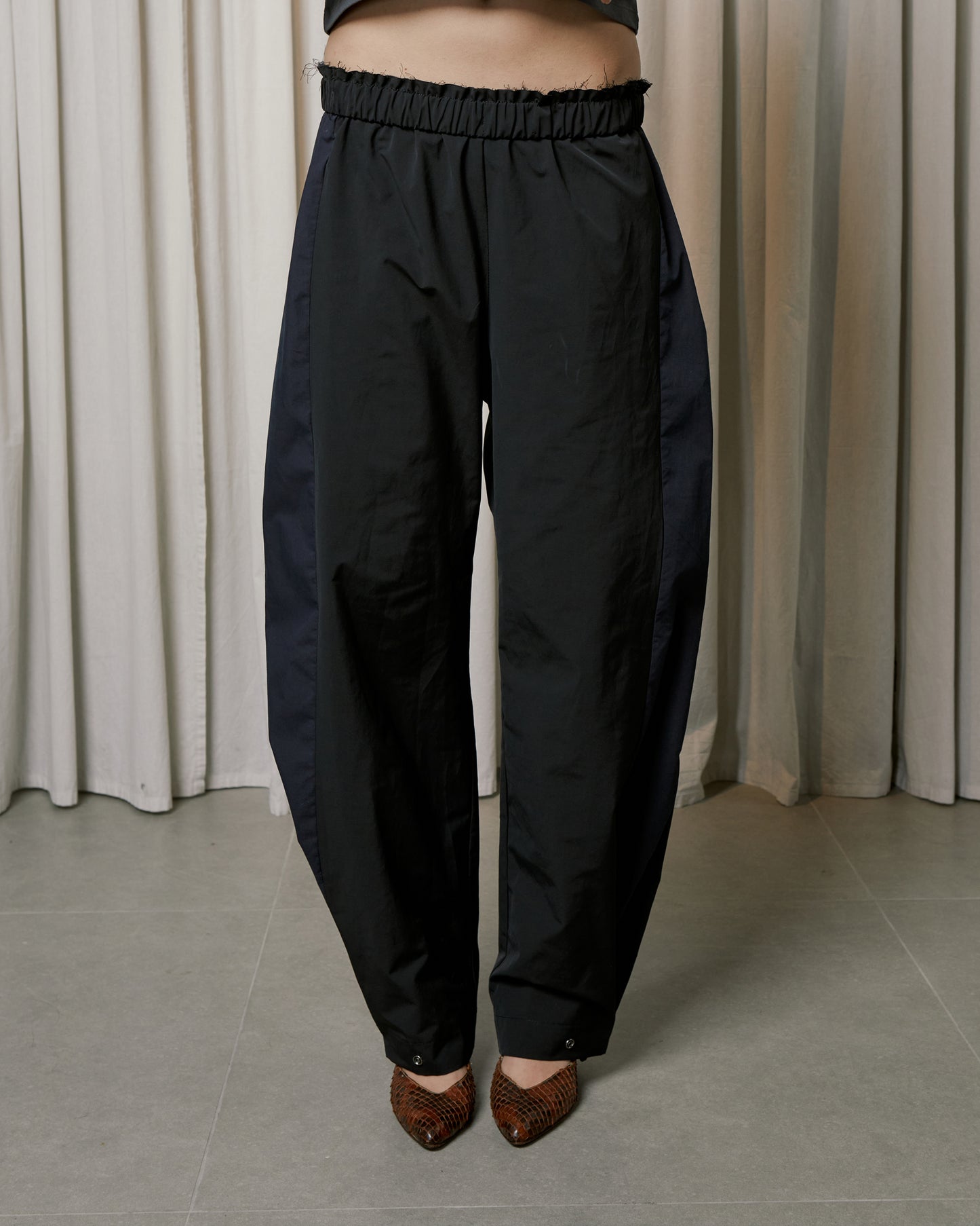 NYLON PANTS \ Navy
