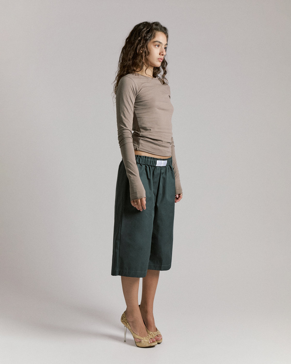 DOUBLE SLEEVES TOP \ Greige