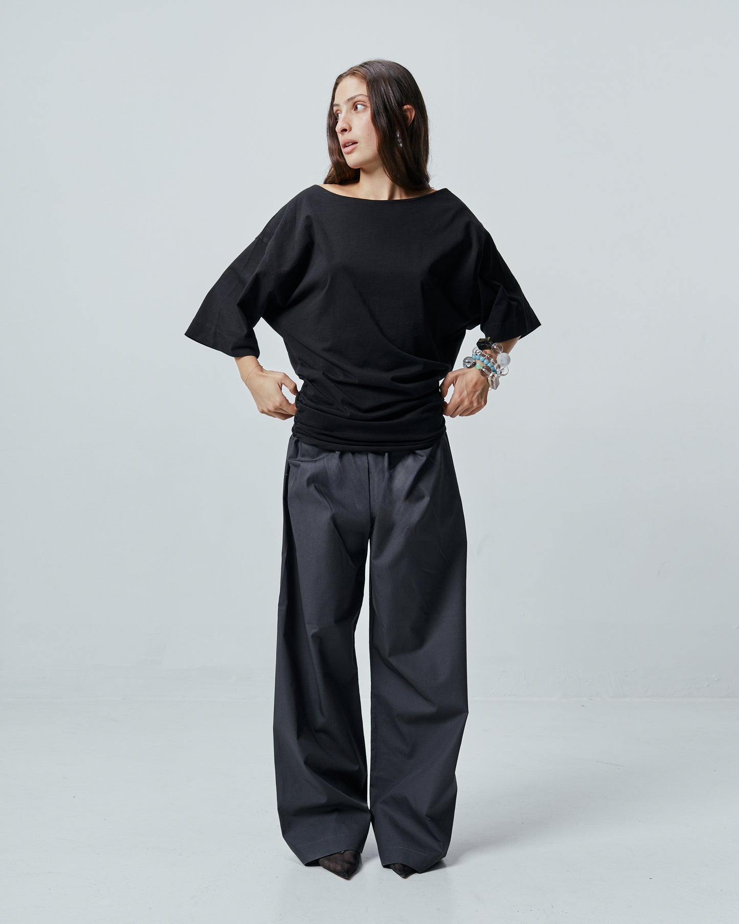 A - SYMMETRIC T \ Black