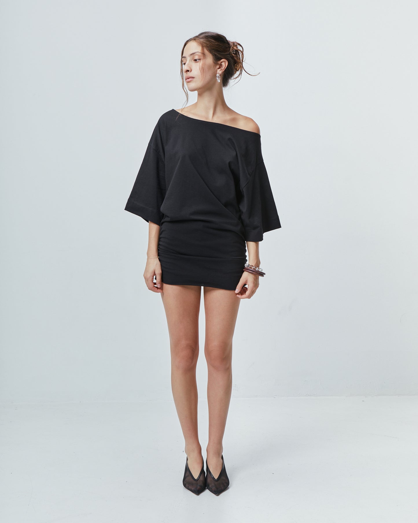 A - SYMMETRIC T \ Black
