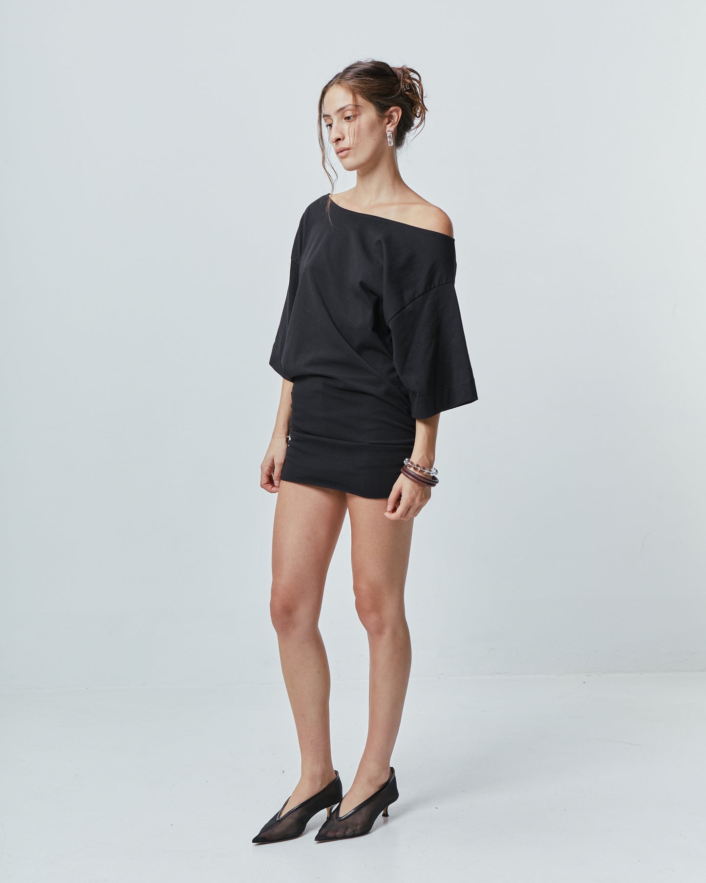 A - SYMMETRIC T \ Black
