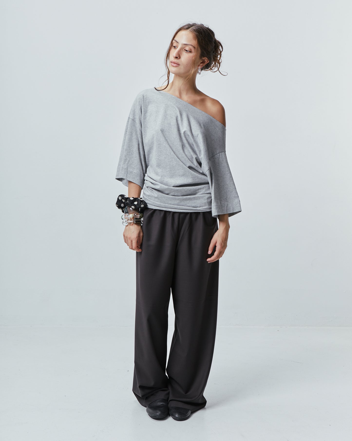 A - SYMMETRIC T \ Grey melange