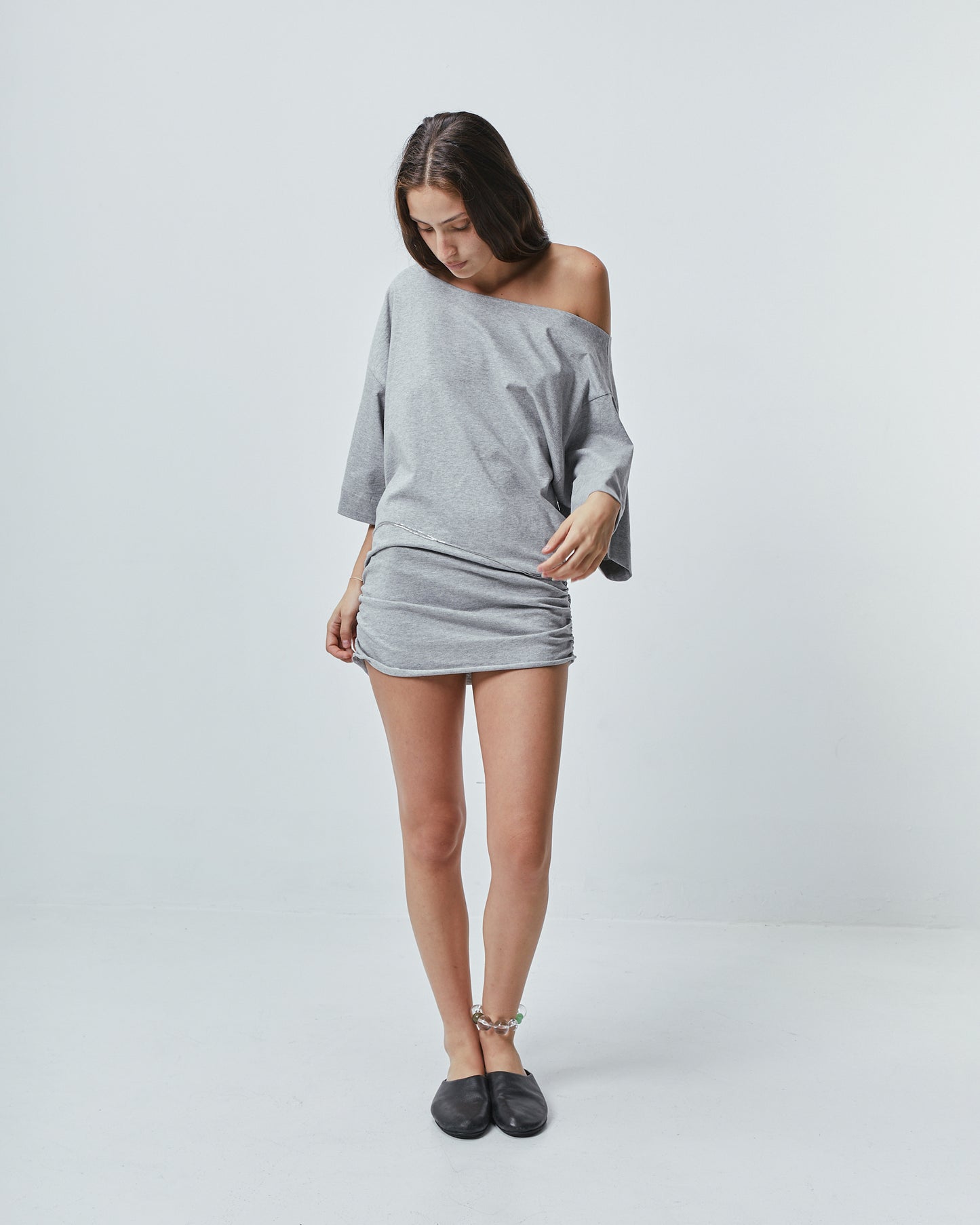 A - SYMMETRIC T \ Grey melange
