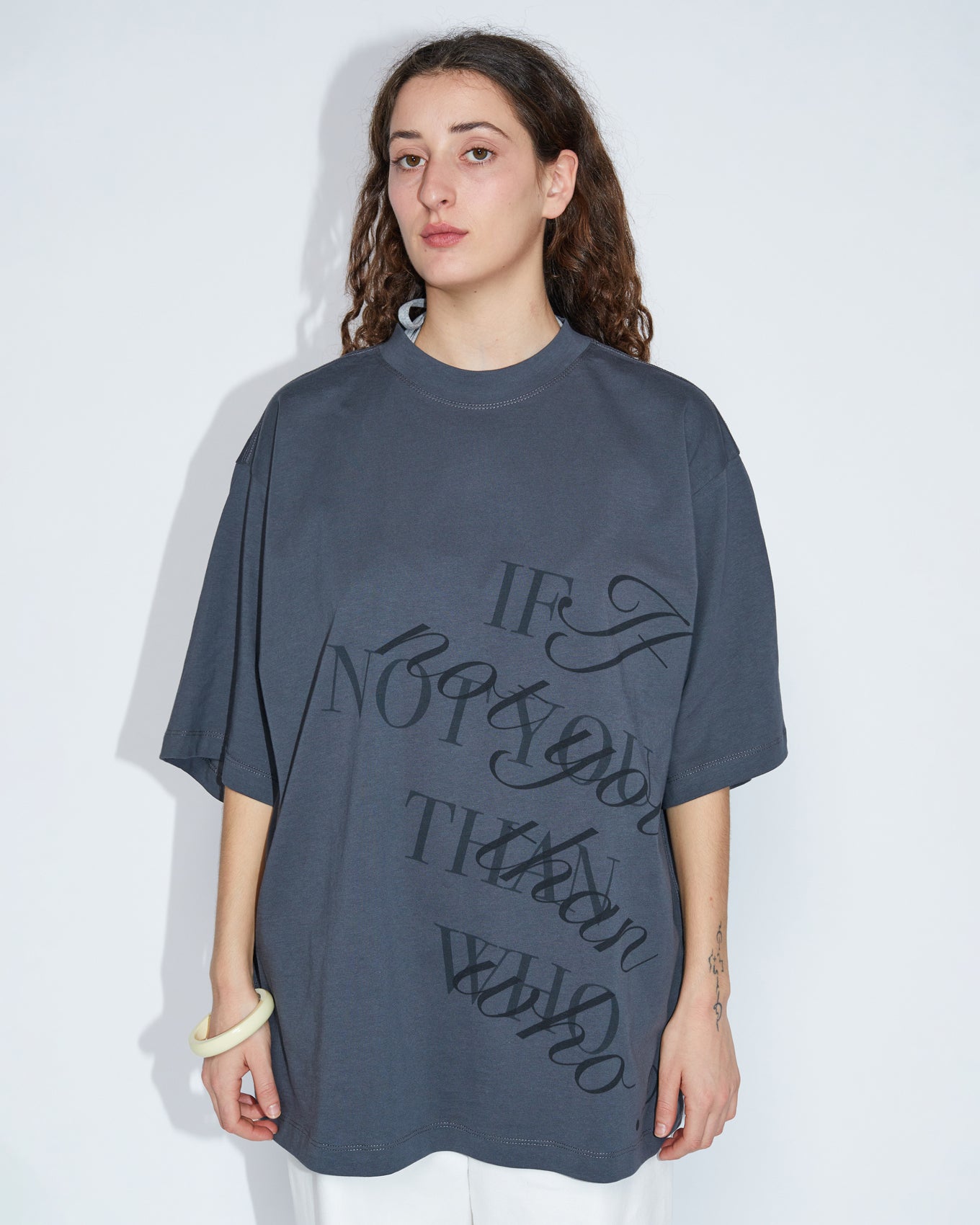 T SHIRT \ Charcoal grey